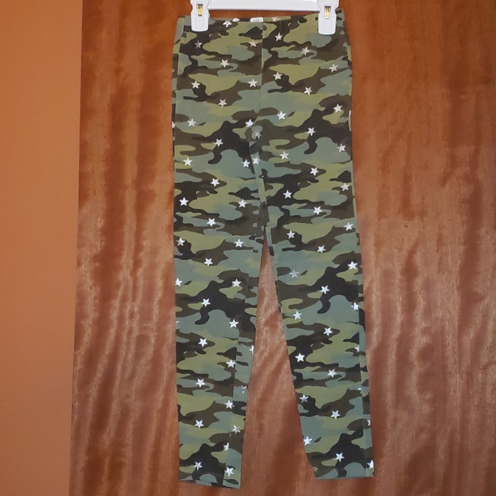 🌟 Like New 🌟 GAPKIDS Camo Leggings